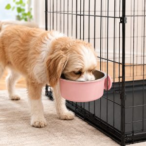 Crate-mounted stainless steel pet bowl for dogs and cats